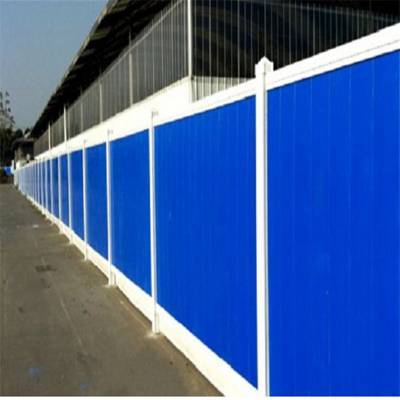 焦作假草坪圍擋 焦作工地彩鋼板圍擋 新型綠色圍擋價格