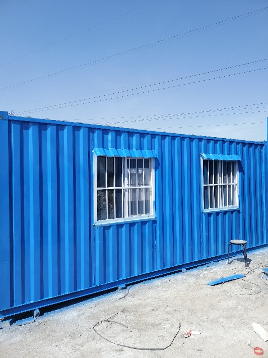 呼市彩鋼房與集裝箱房 靈活經濟的選擇